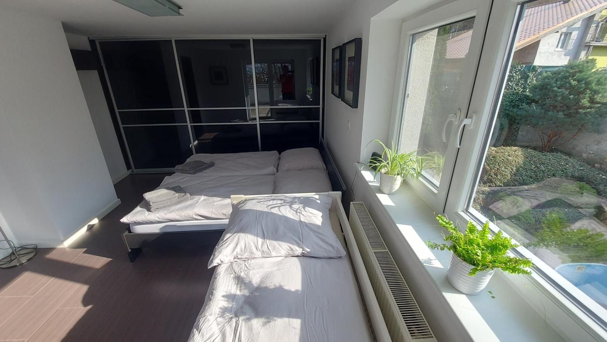 Dom Na Cervenej Vezi Villa Banka Bagian luar foto