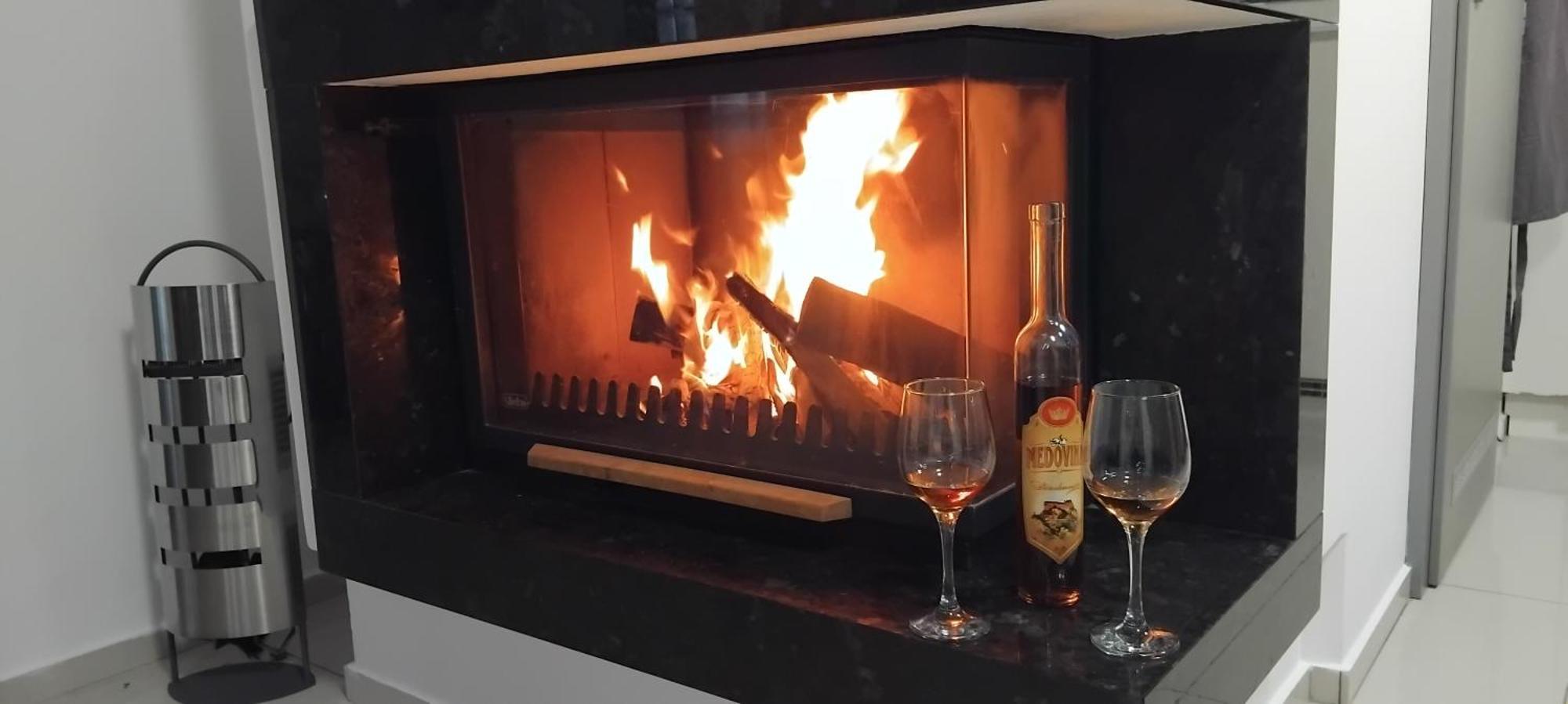 Dom Na Cervenej Vezi Villa Banka Bagian luar foto